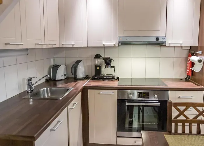 בית נופש Sapara V- P61 By Interhome *